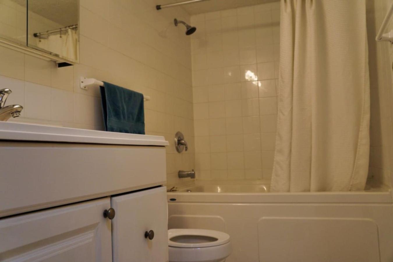 Apartment Corporate Housing In Downtown Calgary